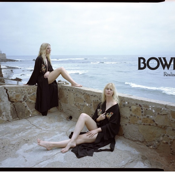 David Bowie x Realisation Par Serious Moonlight Collection Silk Robe Rare NWT - Picture 4 of 6